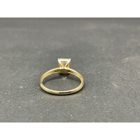 Ladies 14ct Yellow Gold Cubic Zirconia Stone Ring