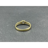 Ladies 18ct Yellow Gold Cubic Zirconia Heart Ring