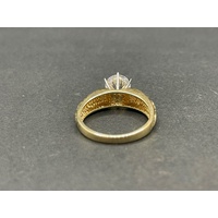 Ladies 14ct Yellow Gold Cubic Zirconia Ring