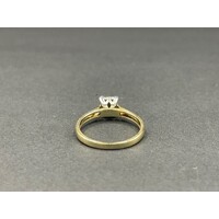 Ladies 9ct Yellow Gold Diamond Ring