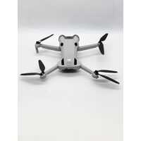 DJI Mini 4 Pro Fly More Combo with 3 x Batteries and Spare Set Blades