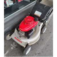 Honda HRR216 21 Inch Twin Blade Self Propelled Mower with Mulcher