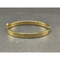 Ladies 18ct Yellow Gold Oval Hinged Bangle