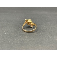 Ladies 18ct Yellow Gold Blue Gemstones and CZ Ring