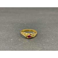 Ladies 21ct Yellow Gold Red Gemstone Ring