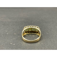 Ladies 9ct Yellow Gold Green Gemstone and Diamond Ring