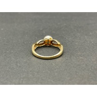 Ladies 9ct Yellow Gold White Pearl and Diamond Ring