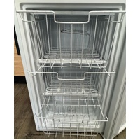 Inalto 84L 240V 3 Drawer Upright Freezer IUF92W