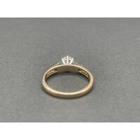 Ladies 9ct Yellow Gold Diamond Engagement Ring (Pre-Owned)