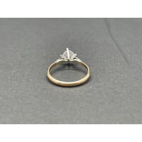 Ladies 9ct Yellow Gold CZ Ring (Pre-Owned)