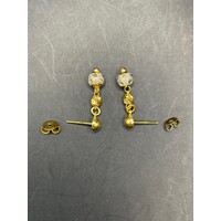 Ladies 21ct Yellow Gold Dangle Earrings