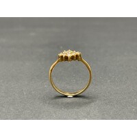 Ladies 18ct Yellow Gold Diamond Cluster Ring