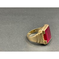 Ladies 9ct Yellow Gold Red Gemstone Ring