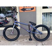 Damned BMX Bike Smoke Grey Forgotten BMX 21 Inch Top Tube Cromo 9.5 PC Pedals