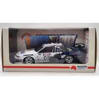 Biante Classics 1:18 Scale Commodore VR Bathurst 1995 Brock/Mezera Diecast Car