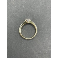 Ladies 18ct Yellow Gold Diamond Ring