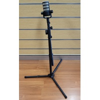 Rode PodMic FG0386105 Dynamic Podcasting Microphone with Stand and XLR Cable