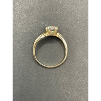 Ladies 9ct Yellow Gold Blue Opal Gemstone Ring