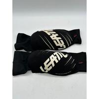 Leatt Knee Guards Black Knee Pads Motocross Dirt Bike Riders Protective Gear