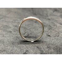 Ladies 9ct White Gold Ring (Pre-Owned)