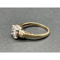 Ladies 9ct Yellow Gold Diamond Ring (Pre-Owned)