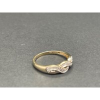 Ladies 9ct Yellow Gold Twisted Design Diamond Ring