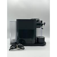 Delonghi EN650.B Gran Lattissima Nespresso Black Coffee Machine Compact Design