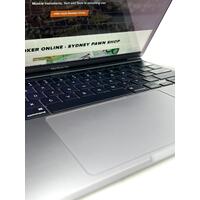 Apple A2338 MacBook Pro (13-inch, M2, 2022) 8GB 256GB SSD macOS Ventura