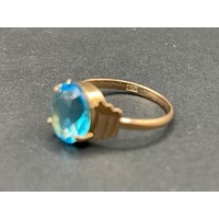 Ladies 9ct Yellow Gold Blue Gemstone Ring