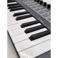 Novation FLkey Compact Mini Portable 25-Key MIDI Keyboard Controller