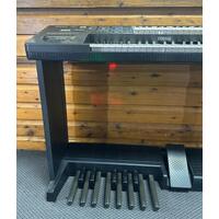 Yamaha Electone ME-30 Keyboard Organ