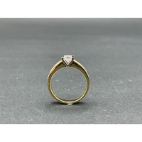 Ladies 18ct Yellow Gold Diamond Ring