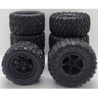 Extreme Thunder RC Car with Controller and 2 Sets of Extra Tyres