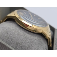 Guess Mens Stainless Steel Classic Oversized Gold Tone Watch U1073G2