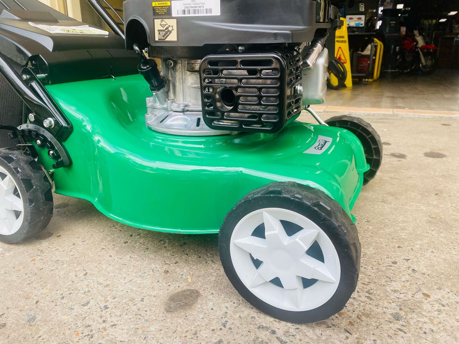 Cheetah 4 stroke discount mower