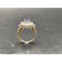 Ladies 9ct Yellow Gold Blue Stone & CZ Ring (Pre-Owned)