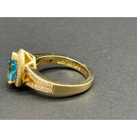 Ladies 18ct Yellow Gold turquoise and Diamond Ring (Pre-Owned)