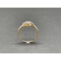 Ladies 9ct Yellow Gold Ring (Pre-Owned)