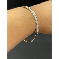 Ladies 9ct Two Tone Round Bangle