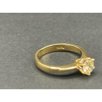 Ladies 18ct Yellow Gold Solitaire Diamond Ring