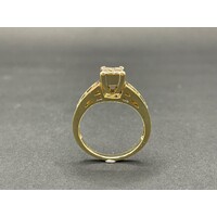 Ladies 9ct Yellow Gold Diamond Ring