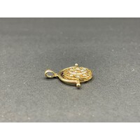 Unisex 9ct Yellow Gold Round Star and Moon Pendant