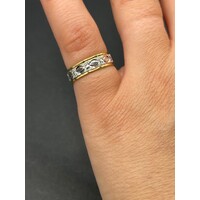 Unisex 18ct Two Tone Yellow and White Gold Laser Cut Ring