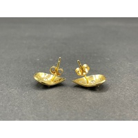 Ladies 18ct Yellow Gold Tear Stud Earrings