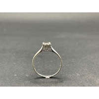 Ladies 9ct White Gold Diamond Ring