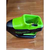 Greenworks Commercial 82PH62T Telescopic Pole 82V Hedge Trimmer 4.0ah Battery