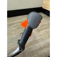 Husqvarna 525 RS 2-Stroke Petrol Whipper Snipper