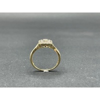 Ladies 10ct Yellow Gold Diamond Cluster Ring