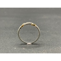 Ladies 9ct White Gold Twist Design Ring