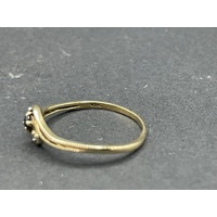 Ladies 9ct Yellow Gold Blue Gemstones Ring